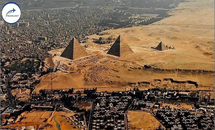 Where are the Pyramids in Egypt