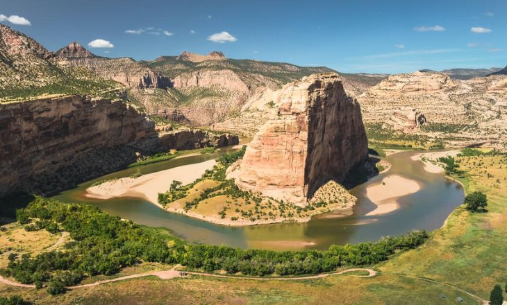 Dinosaur National Monument - Best Places to Visit in Utah